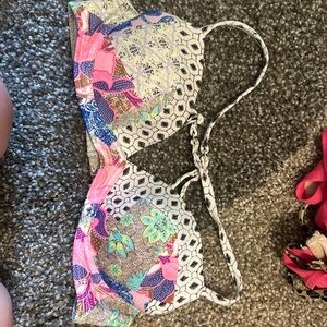 Victoria Secret swim top 32A